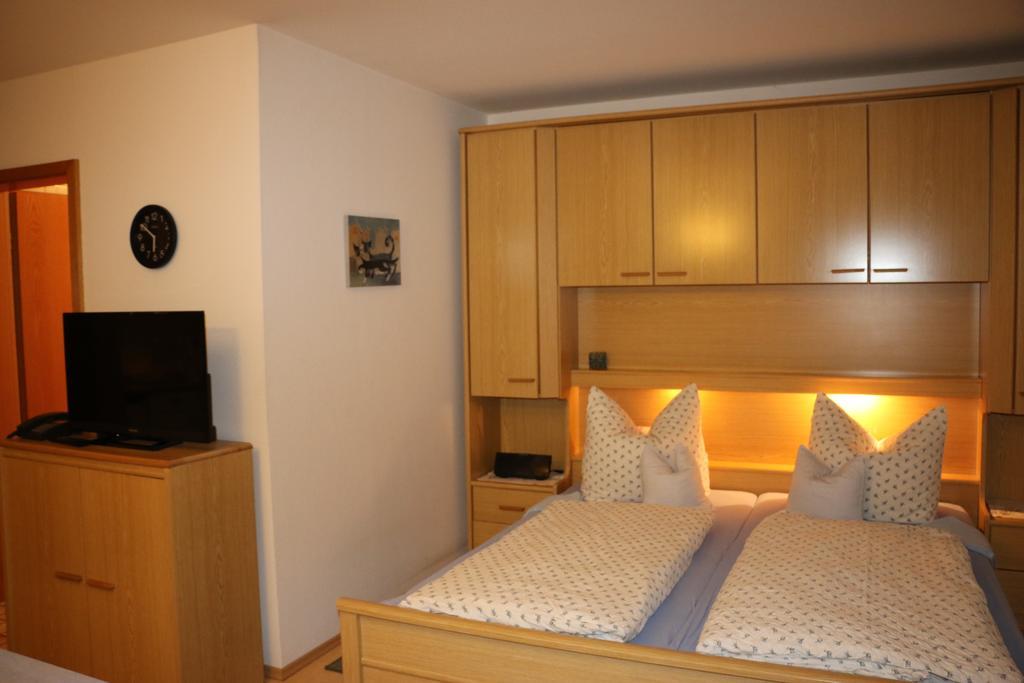 Appartementhaus Elisabeth Winklhofer Bad Füssing Kamer foto